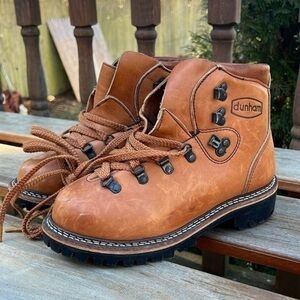 Dunham leather boots work or hike made in USA size 7.5 w/ vibran soles